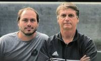 PF apura paradeiro de jetski de pescaria de Bolsonaro e Carlos