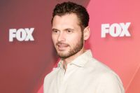 Adan Canto, ator de "Designated Survivor", morre aos 42 anos