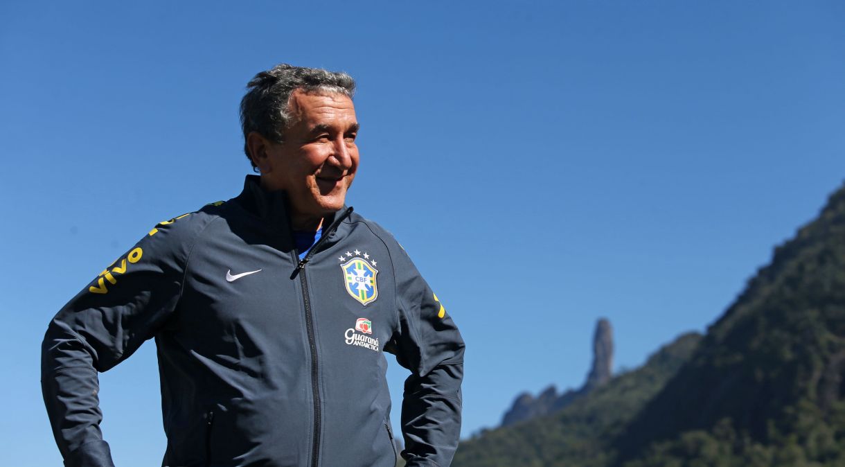 Carlos Alberto Parreira, coordenador técnico da Seleção Brasileira de Futebol, na Granja Comary, durante a preparação da equipe para a Copa do Mundo de 2014.