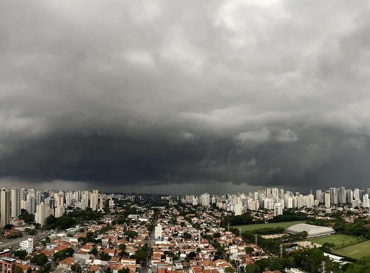 São Paulo tem alerta para forte chuva neste fim de semana