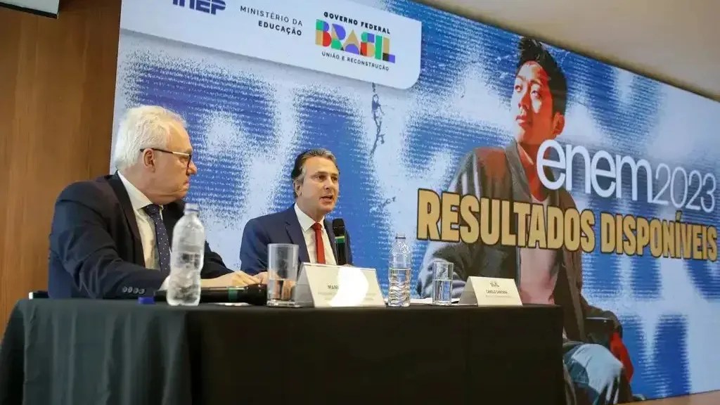 Resultados do Enem 2023 foram divulgados em coletiva de imprensa nesta terça-feira (16)