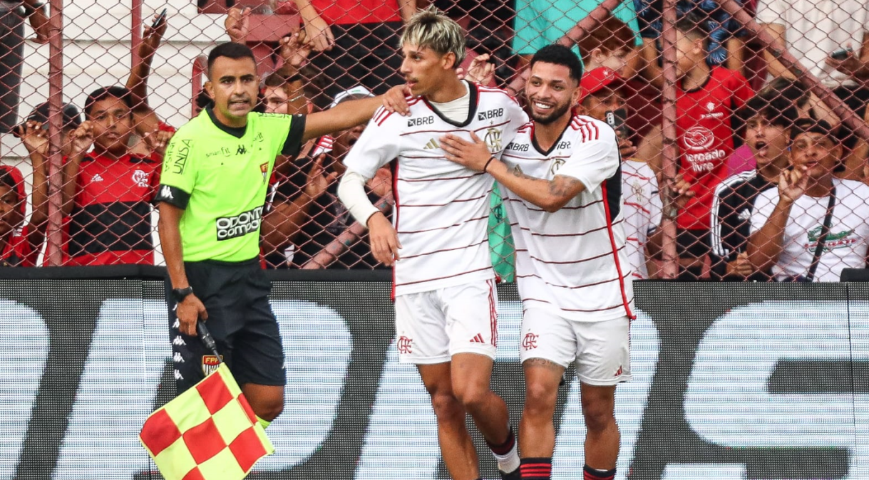 Flamengo enfrenta o Cruzeiro na Copinha