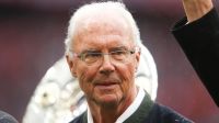 Morre Franz Beckenbauer, ídolo da seleção alemã e do Bayern, aos 78 anos