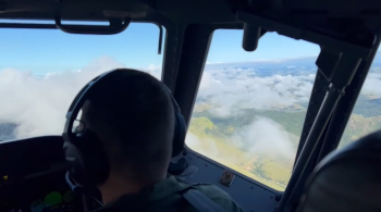 Helicóptero militar irá buscar três desaparecidos; área chega a 5.000 metros quadrados 