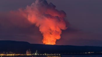 Essa é a segunda erupção próxima a Grindavik em menos de um mês