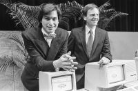 Macintosh, primeiro computador da Apple, faz 40 anos