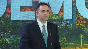 Governador de Minas Gerais não compareceu ao evento que relembrou um ano dos ataques
