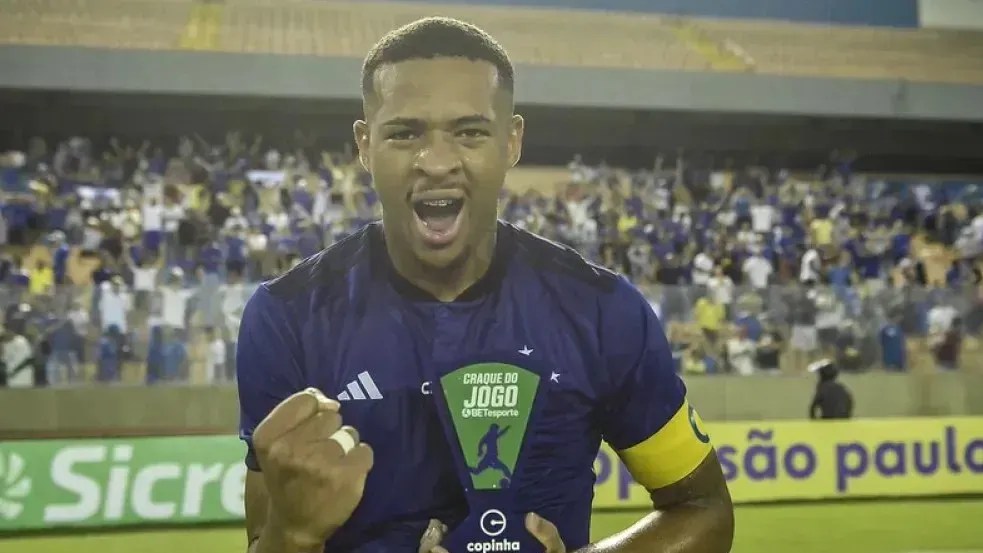 Pedrão foi o autor do gol da vitória sobre o Coritiba, nas quartas de final