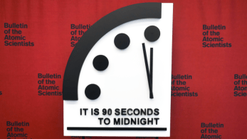 Relógio que avalia o quão perto a humanidade está de destruir o mundo manteve a marca de 90 segundos para a meia-noite, a mesma de 2023