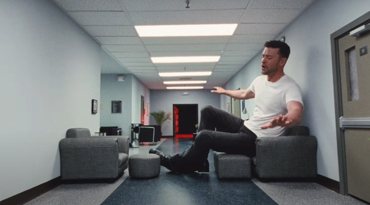 Justin Timberlake em videoclipe "Selfish"
