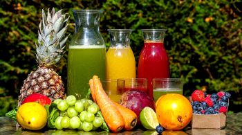 Grande quantidade de frutas presente nos sucos adiciona muitas calorias e aumenta a glicose no sangue