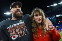 Taylor Swift vai ao Super Bowl? Cantora se apresenta no Japão um dia antes