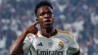 Vinicius Júnior pressiona Uefa sobre punição por cantos racistas