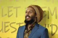 Filme biográfico de Bob Marley leva sua mensagem às novas gerações, diz filho