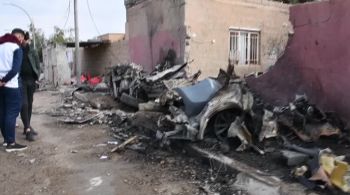Ataques atingiram a área de Akashat e a cidade de Al-Qaim, perto da fronteira com a Síria