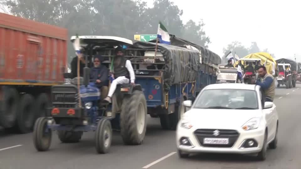 Agricultores indianos iniciam marcha até Nova Delhi para protestar contra os preços das colheitas