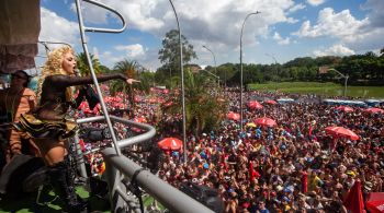 Trio elétrico, no Ibirapuera, foi interrompido devido às altas temperaturas