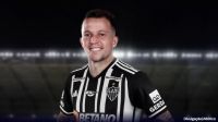 Atlético-MG anuncia a contratação de Bernard