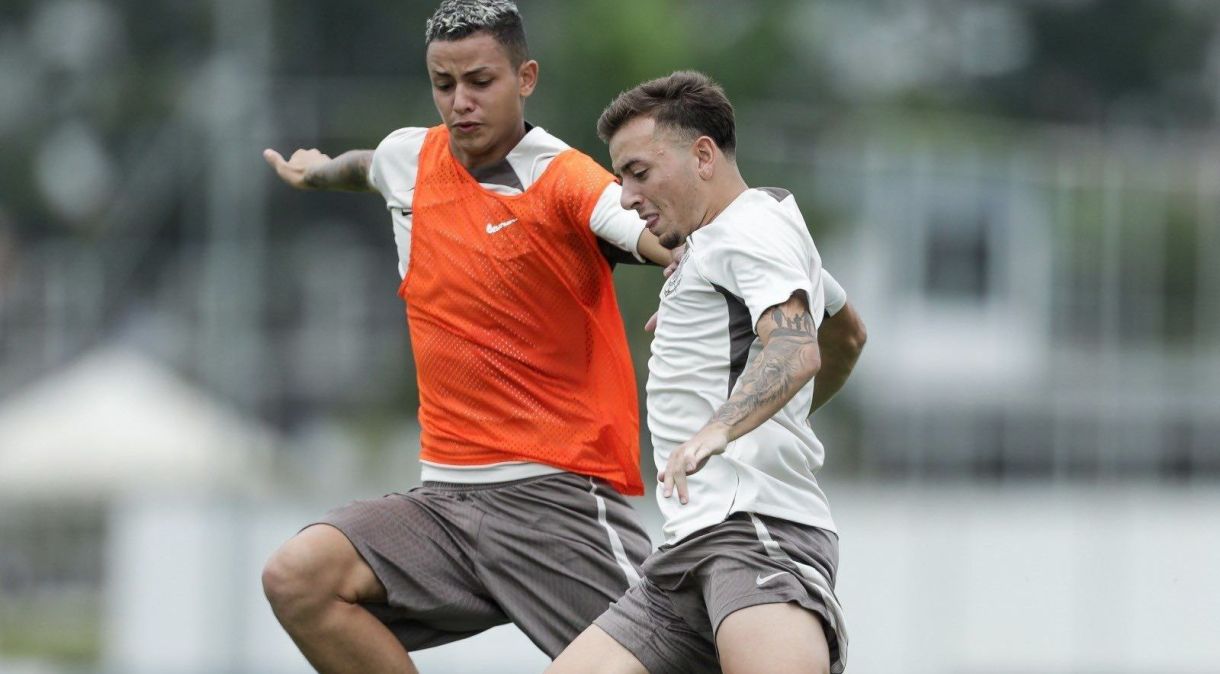 Corinthians faz testes com jogadores da base do clube