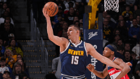 Jokic atinge marca de LeBron e consegue feito inédito na NBA