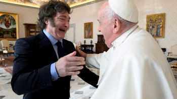 Após disparar críticas contra Francisco nas eleições, presidente argentino se encontrou com o pontífice no Vaticano