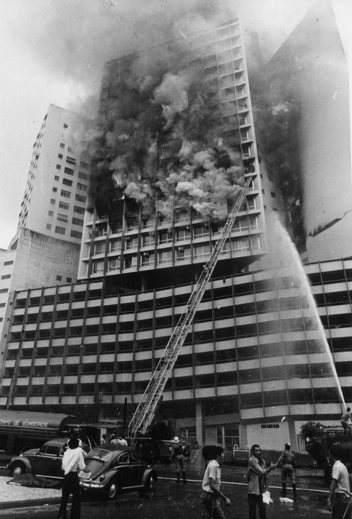 Incêndio no Edifício Joelma, no centro de São Paulo
