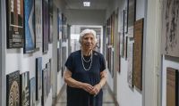 Pioneira na física, professora lembra carreira de quase 70 anos na USP