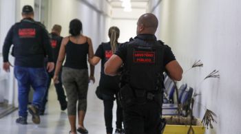 Ministério Público do Rio cumpre sete mandados de prisão e dez de busca e apreensão contra integrantes da organização criminosa 