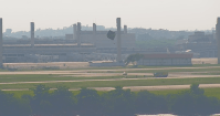 Vídeo: Balão é ‘abatido’ antes de cair em pista do Aeroporto do Galeão, no Rio