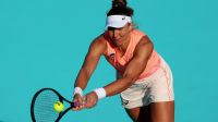 Bia Haddad perde para russa e está fora da final do WTA de Abu Dhabi