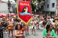 Foliões vão às ruas nos blocos deste sábado (17) pós-Carnaval em SP; veja