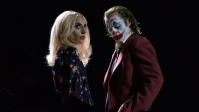 Joaquin Phoenix diz que Lady Gaga cuspiu café na primeira vez que o viu cantar