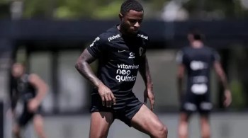 Diego Palacios, contratado no início do ano, fez apenas um jogo com a camisa corintiana