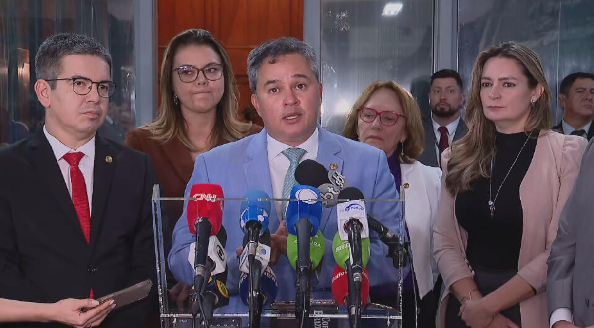 Efraim Filho diz que deve acontecer a revogação do trecho sobre a desoneração da MP e o envio de um PL até o fim da semana