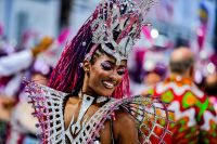 Carnaval 2025: saiba onde assistir aos desfiles das escolas de samba do RJ