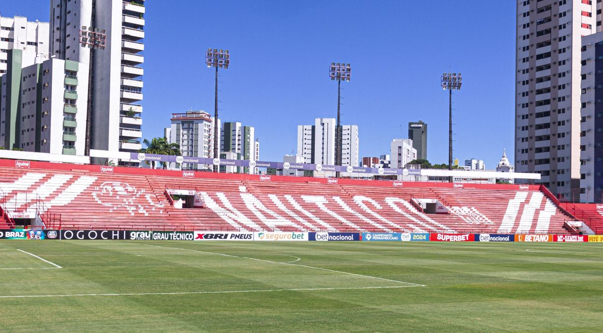Estádio dos Aflitos recebe o jogo entre Náutico e Sport