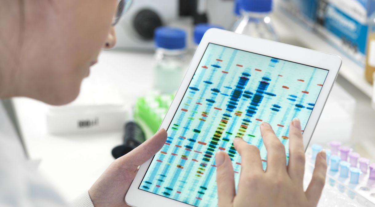 Um novo exame genético analisa alterações químicas na base do DNA com a ajuda de inteligência artificial para identificar doenças raras
