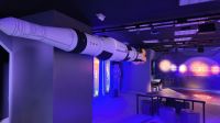 Exposição imersiva em SP traz réplicas de objetos usados por astronautas