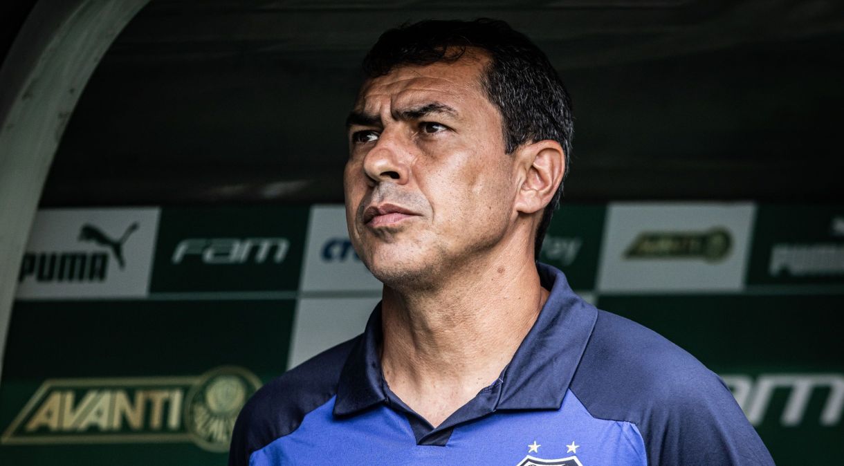 Treinador foi anunciado pelo Santos em dezembro do ano passado