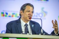 Haddad volta a Brasília nesta segunda (10) para negociar MP da compensação