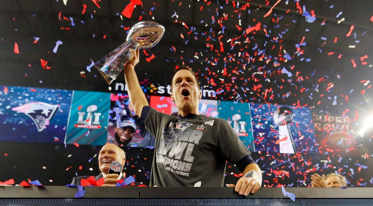 Tom Brady celebra a conquista do Super Bowl