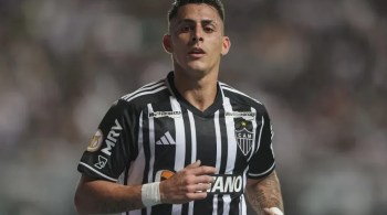 Atacante Cristian Pavón deverá assinar com o Grêmio até o fim de 2026; vínculo do jogador com o Galo termina em junho de 2025