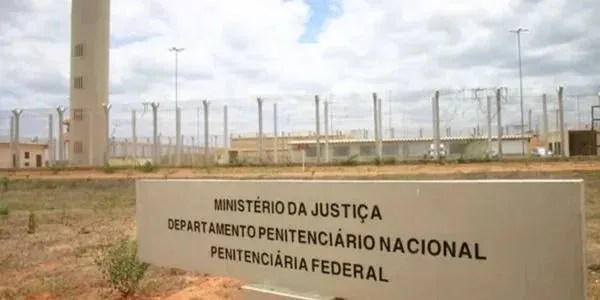 Penitenciária federal de Mossoró (RN), de segurança máxima
