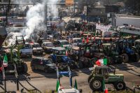 Entenda por que protestos de agricultores eclodiram em toda a Europa