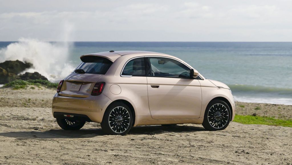 Fiat 500e Inspired by Beuty