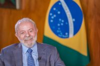 Não tem razão para o povo me dar 100% de popularidade porque estamos longe do que prometemos, diz Lula