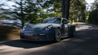 Porsche 911 híbrido terá tecnologia da F1 e será revelado ainda em 2024