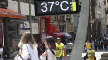 Ondas de calor sufocante, como a que o Brasil enfrenta recentemente, causam alterações no organismo e podem ser perigosas