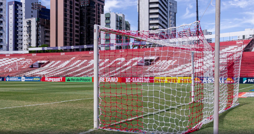 Estádio dos Aflitos, casa do Náutico, no Recife (PE), será palco da primeira partida da decisão do Pernambucano