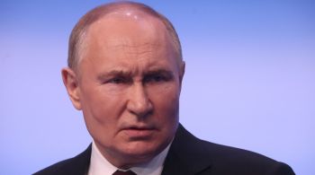 Putin obteve 87%, ou 76 milhões de votos, nesta que é de longe a maior vitória na história da Rússia pós-soviética, de acordo com resultados oficiais após quase todos os votos terem sido contados